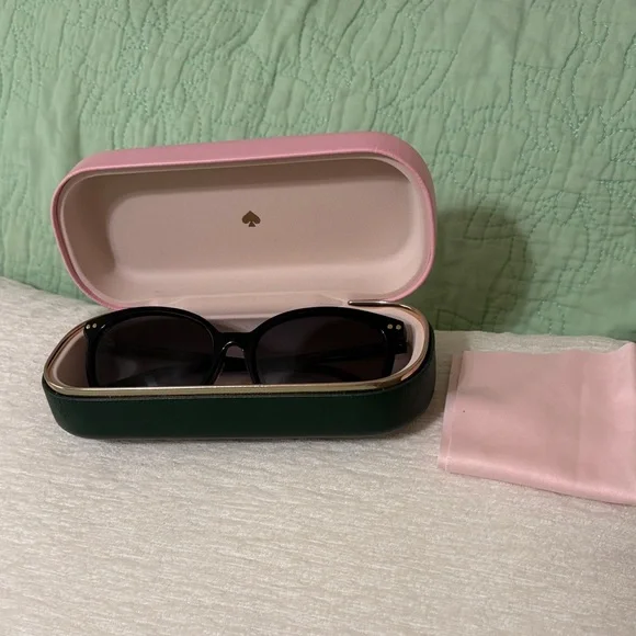 Kate Spade Sunglasses - Picture 2 of 5